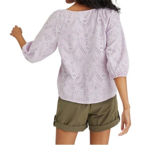 Sanctuary Modern Eyelet V-Neck Blouse – Lavender Ice – Size Medium (NWT) - Picture 3 of 14
